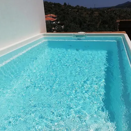 2br White Gea With Private Pool